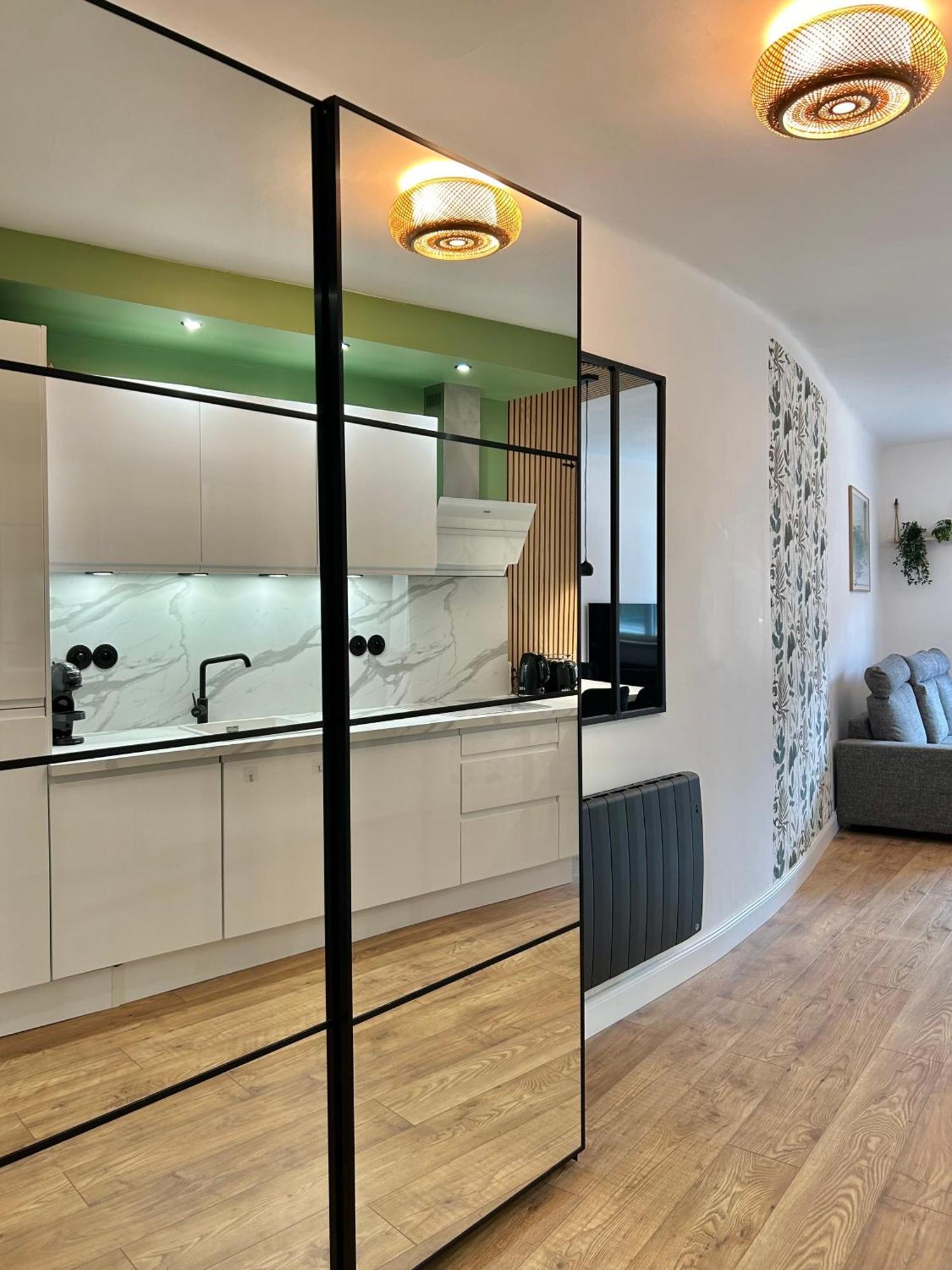 Le Chardon- Appartement 2Chambres- Avec Stationnement Nancy Exteriér fotografie
